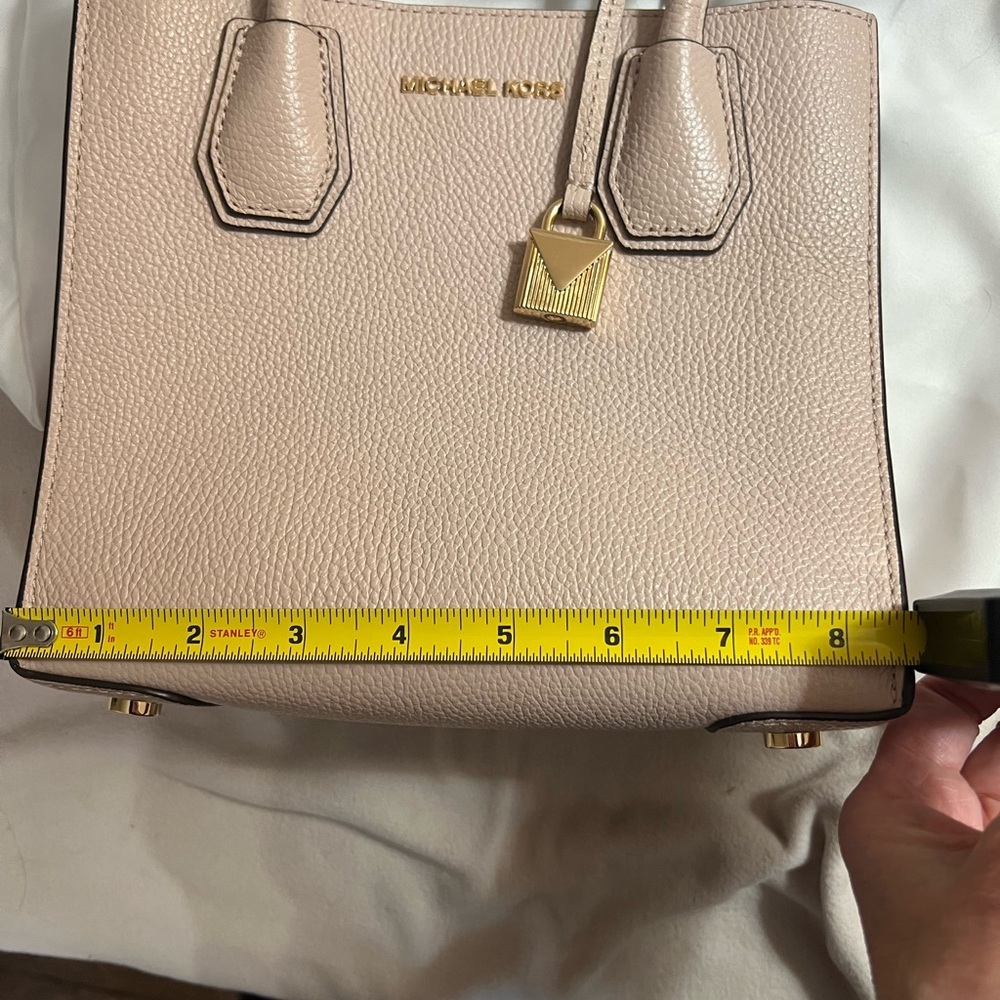 Michael Kors Blush Pink Mercer tote - Picture 7 of 10